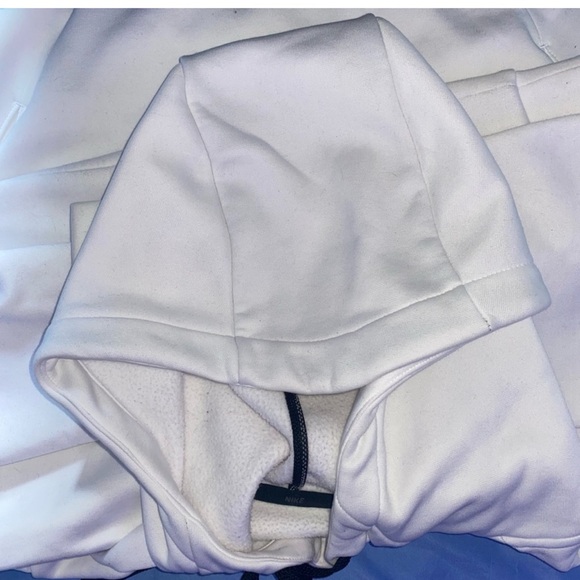 Nike White Dri-Fit Hoodie - Picture 4 of 7